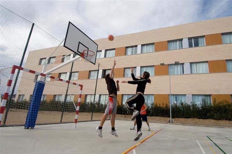 Agora Bcn. Residencia Universitaria Internacional Barcelona Kültér fotó